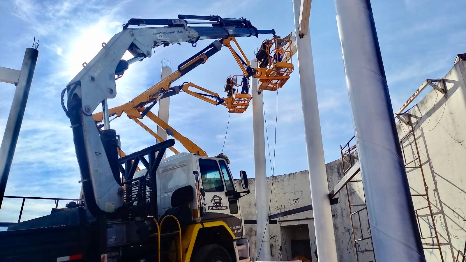 f1761eb4-c1b3-4bfa-9653-9320b198c564 (1)